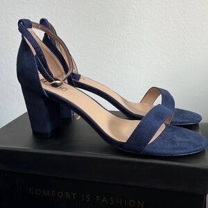 Blue suede open toed chunky heels with ankle strap size 10